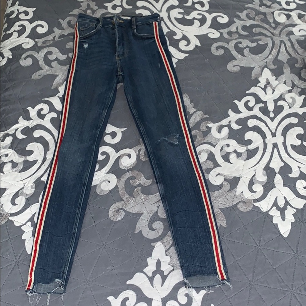 Zara High-waisted red stripe jeans